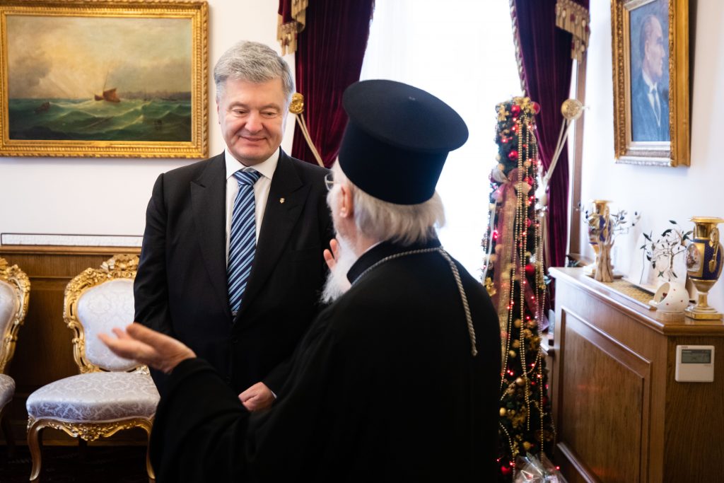 ааа